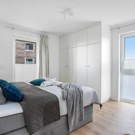 Apartment New Port Lounge - Eg, Hafenblick, Terrasse