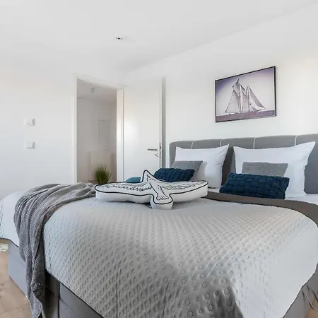 New Port Lounge - Eg, Hafenblick, Terrasse Apartment Olpenitz