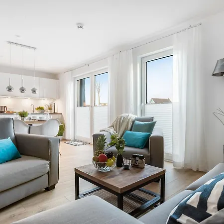 New Port Lounge - Eg, Hafenblick, Terrasse Appartement Olpenitz