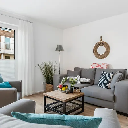 New Port Lounge - Eg, Hafenblick, Terrasse *