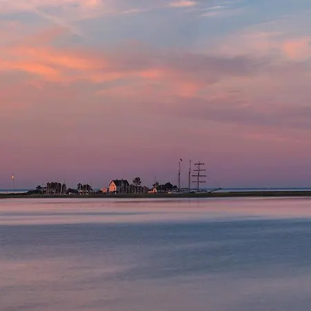 New Port Lounge - Eg, Hafenblick, Terrasse